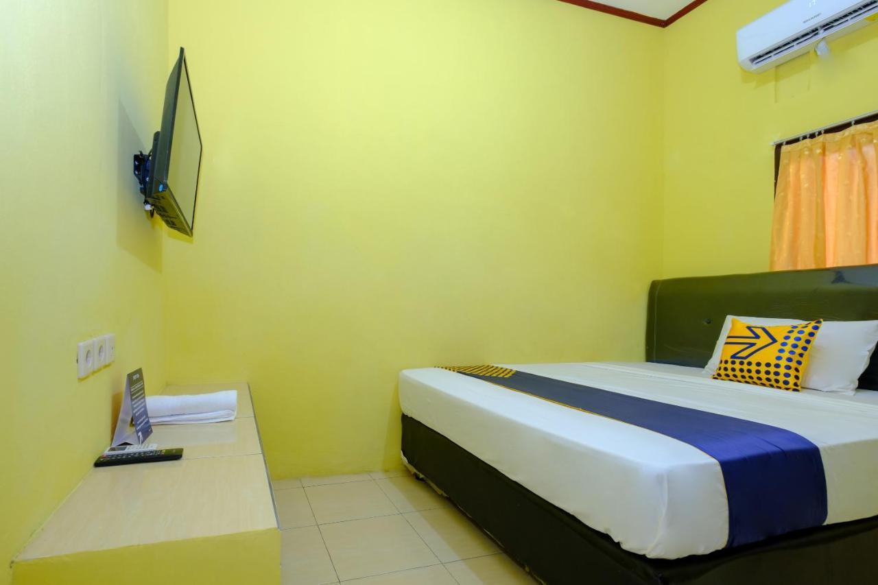 Spot On 2732 Sandy Guesthouse Матарам Екстериор снимка